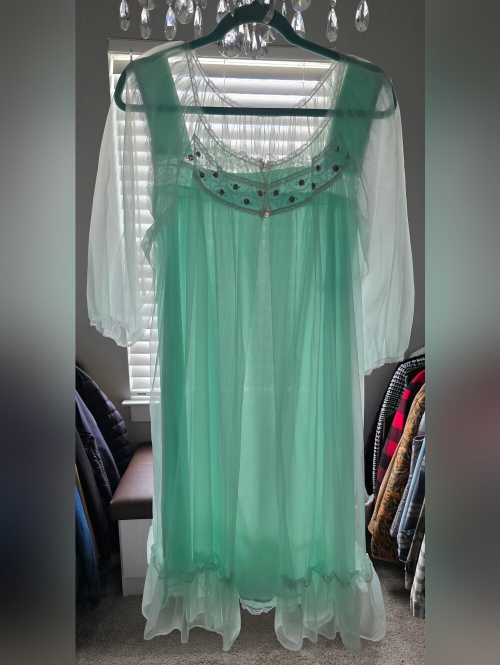 Lovely Vintage Minty Green Long Gown and Robe Lg
